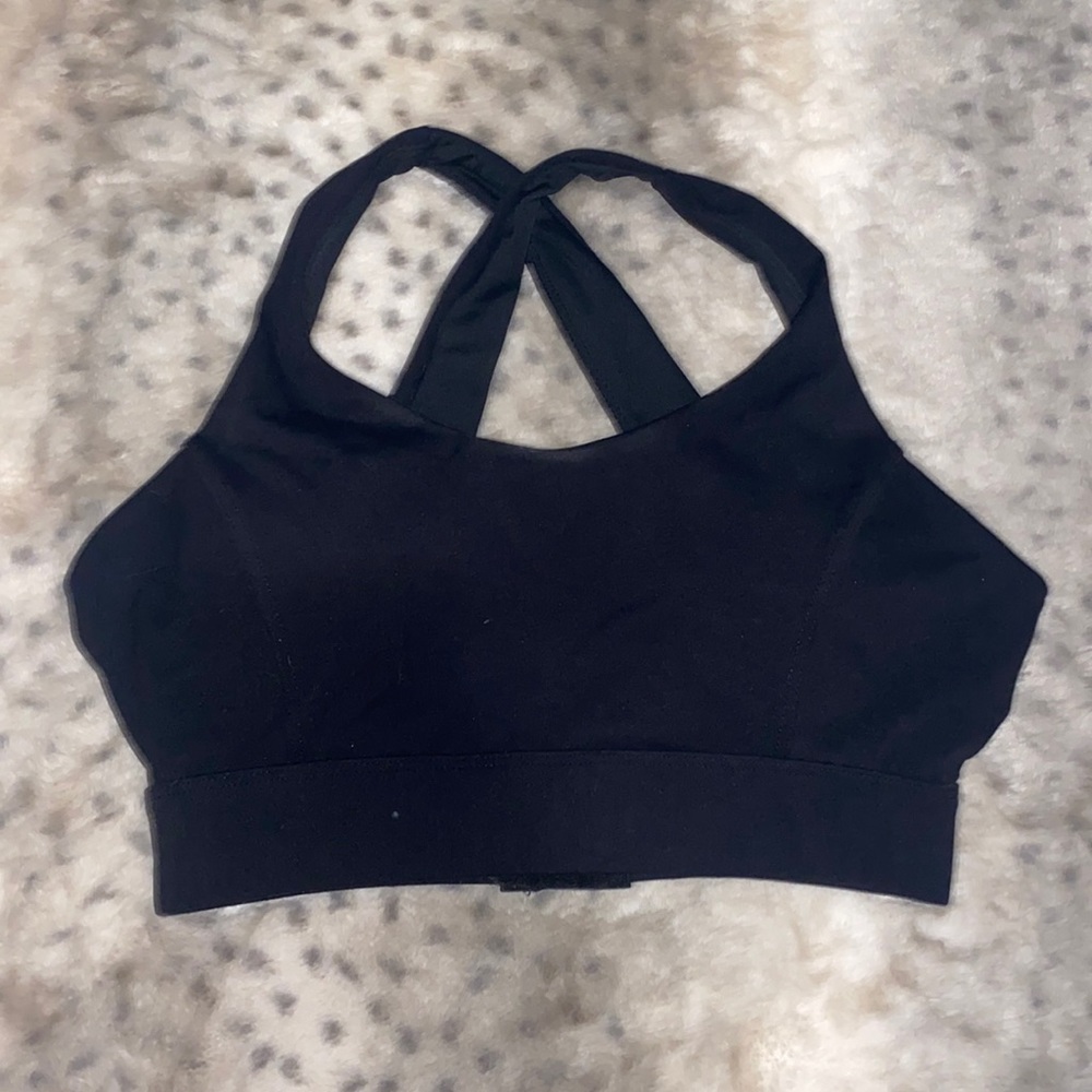 Xs nvgtn sports bra